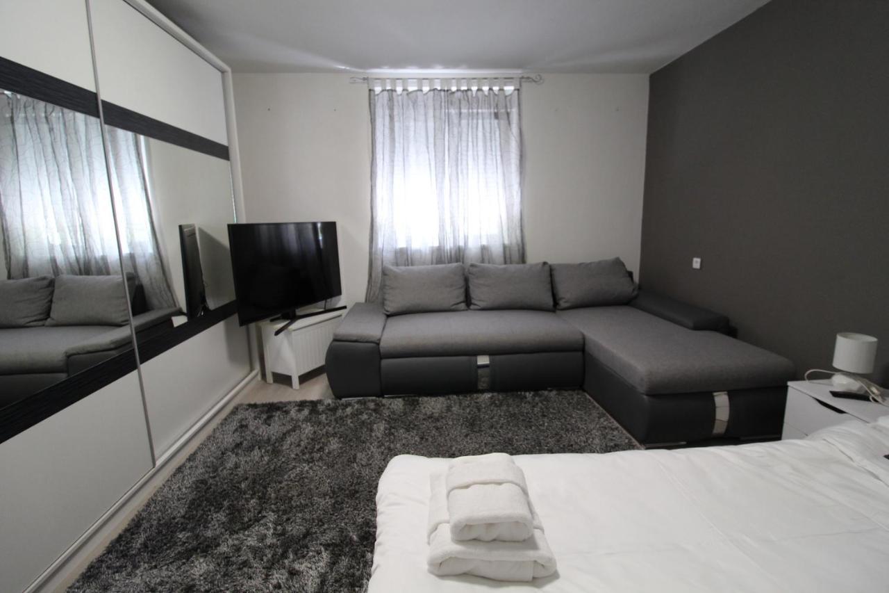 Apartment Matijas, 3 Bedroom Apt With Terrace And Parking Split Extérieur photo