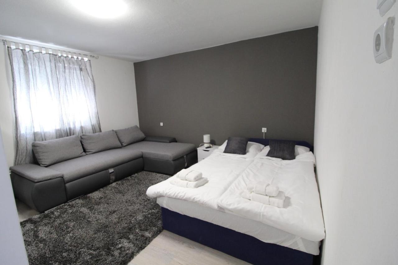 Apartment Matijas, 3 Bedroom Apt With Terrace And Parking Split Extérieur photo